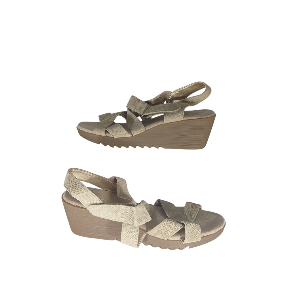 Aerosoles Bogota Wedge Sandals 10.5M Beige Snakeskin Leather Comfort Chic